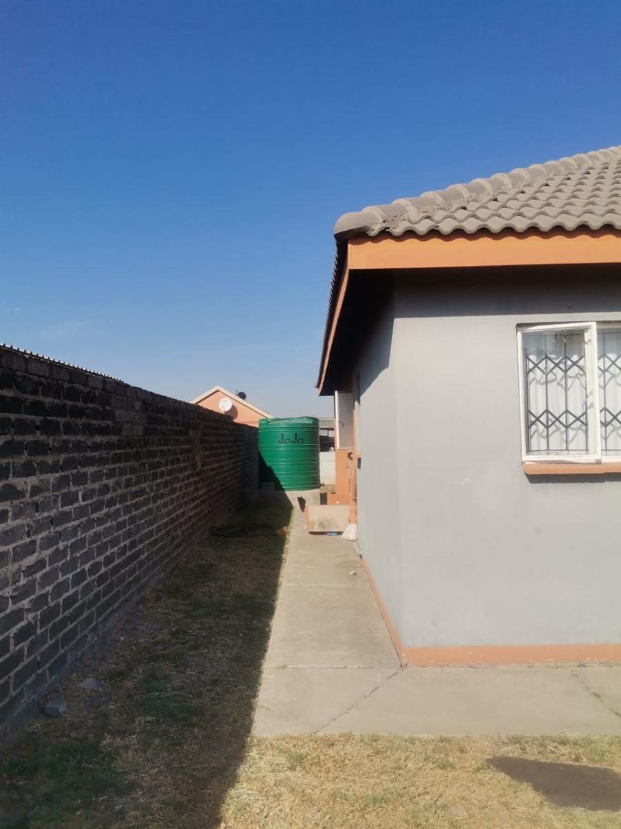 To Let 3 Bedroom Property for Rent in Freedom Park North West